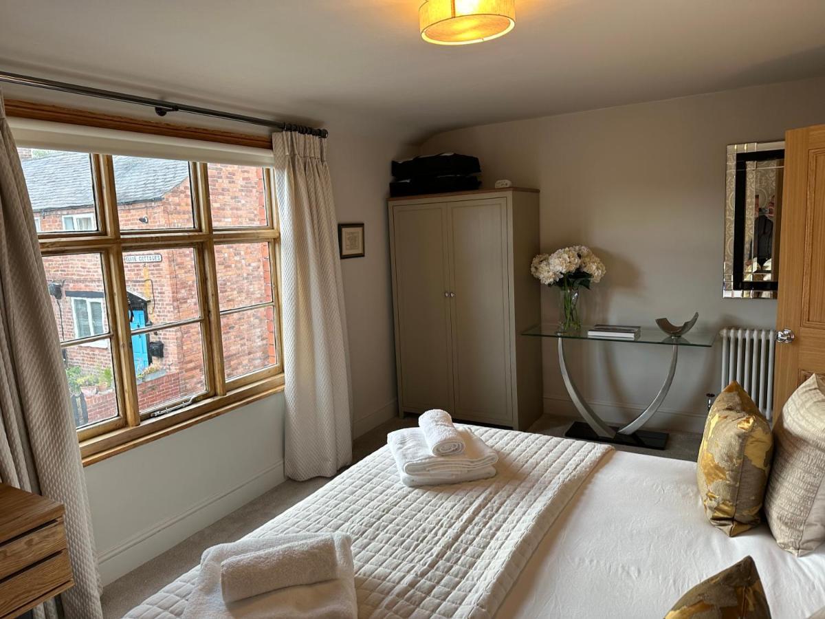 Shrewsbury Townhouse - Free Parking Villa Eksteriør bilde